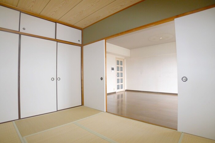 物件内観写真11　(居室)