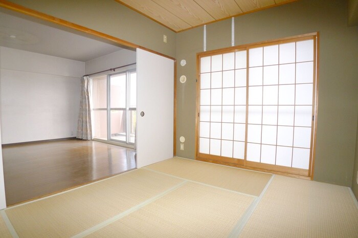 物件内観写真12　(居室)