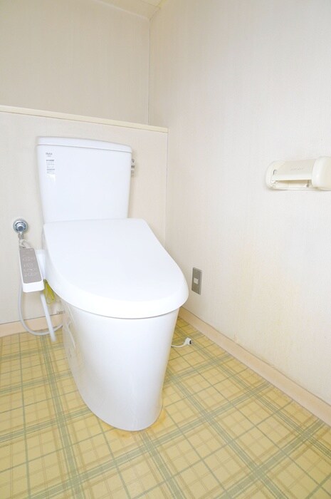 物件内観写真15　(トイレ)