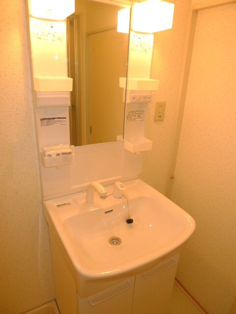 物件内観写真6　(洗面)