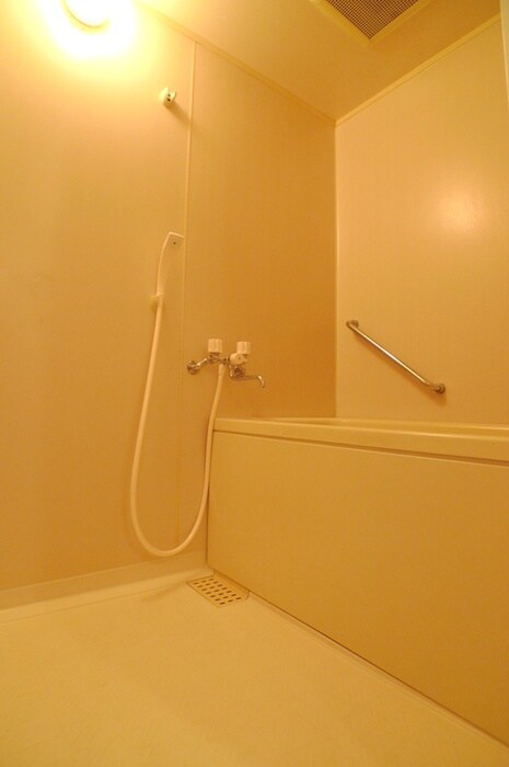 物件内観写真13　(バス／シャワールーム等)