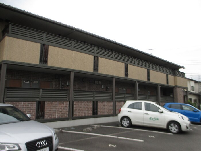 物件外観写真3　(外観写真)