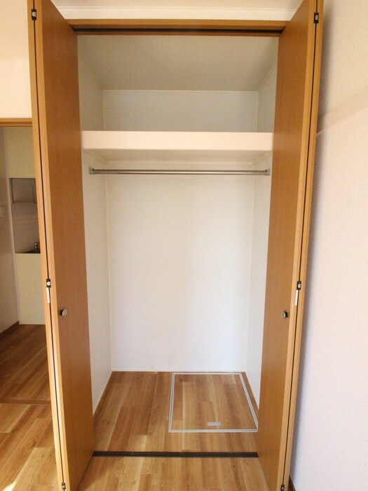 物件内観写真9　(収納)