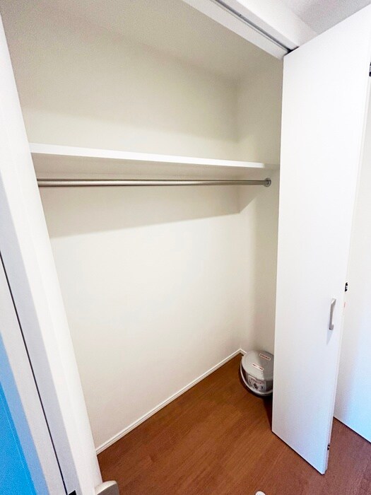 物件内観写真11　(収納)