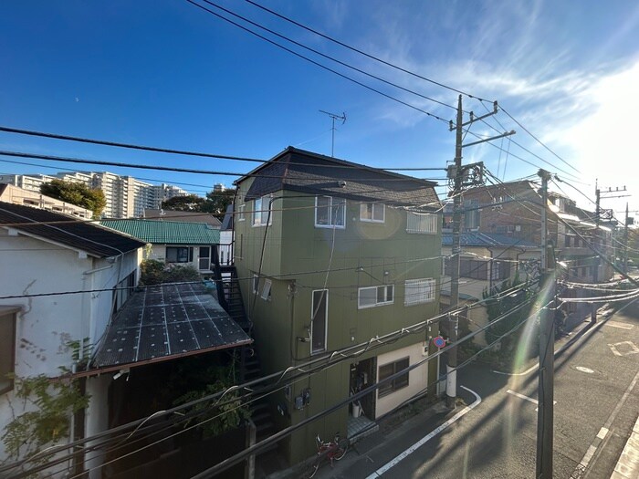 物件内観写真20　(室内からの展望)