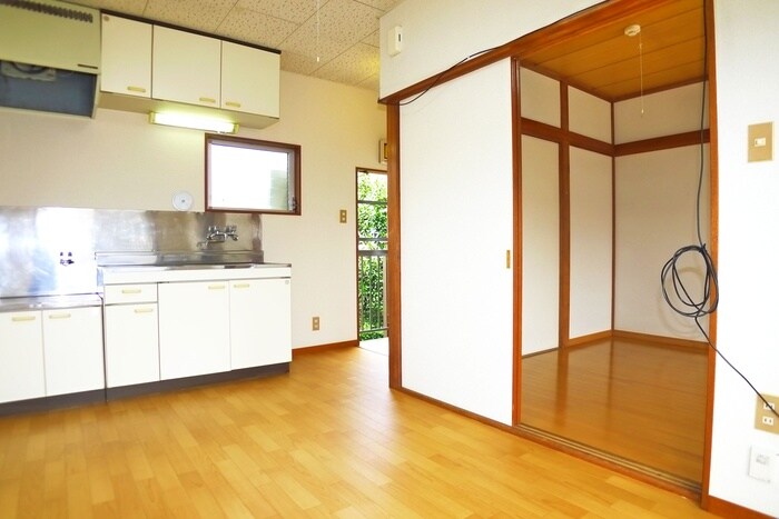 物件内観写真9　(居室)