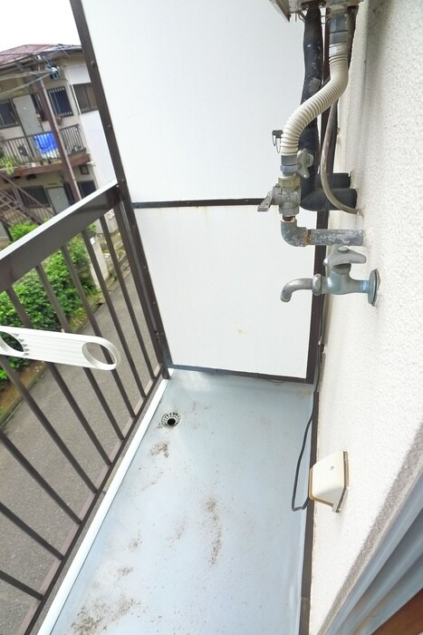 物件内観写真17　(洗濯機置場)