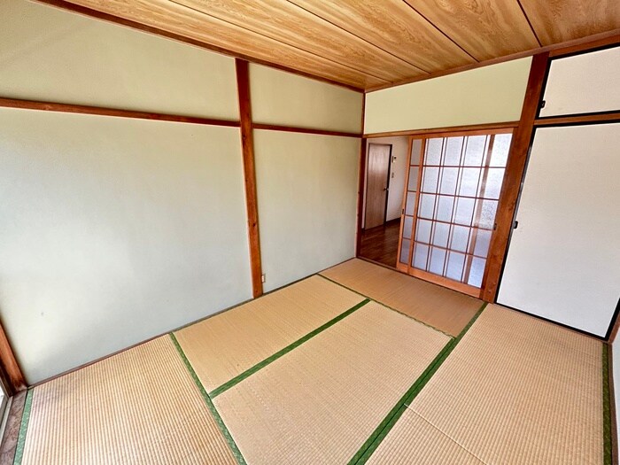 物件内観写真10　(居室)