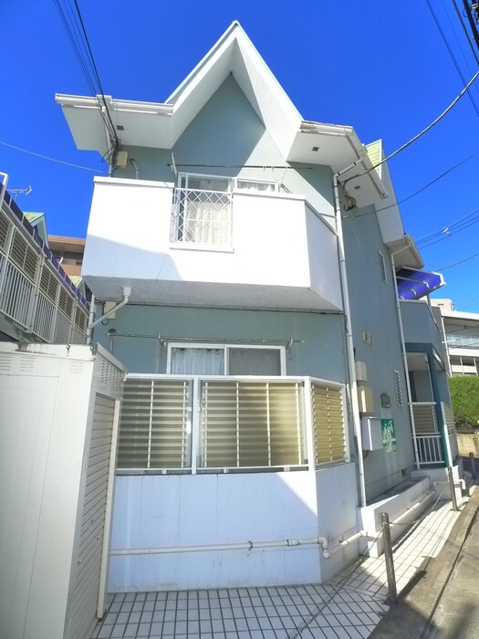 第12ヒカリハイツＡ棟の物件外観写真