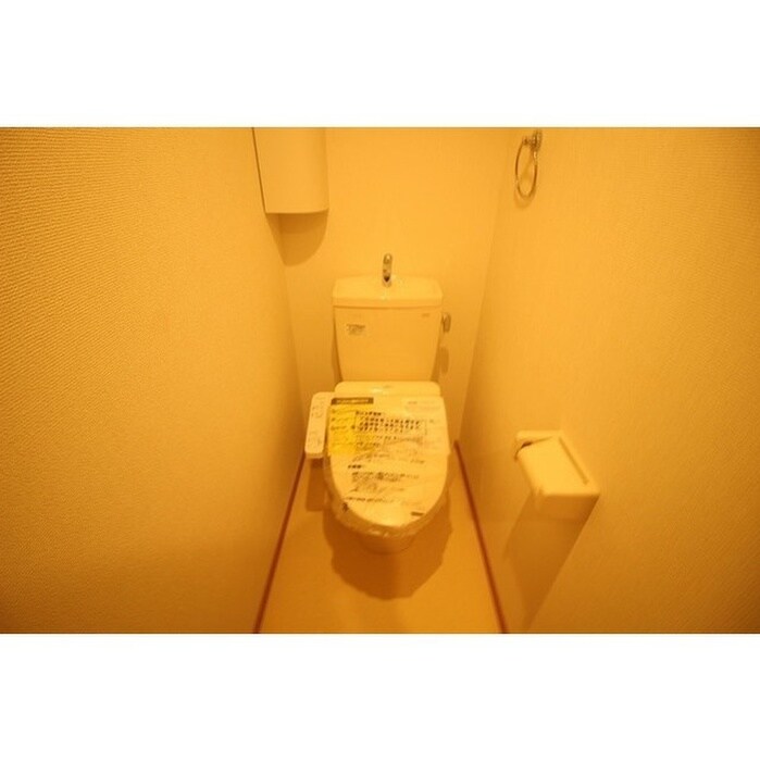 物件内観写真12　(トイレ)