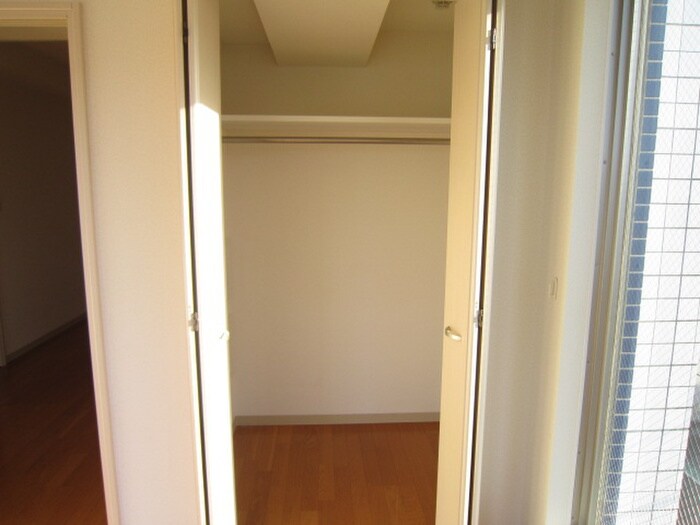 物件内観写真10　(収納)