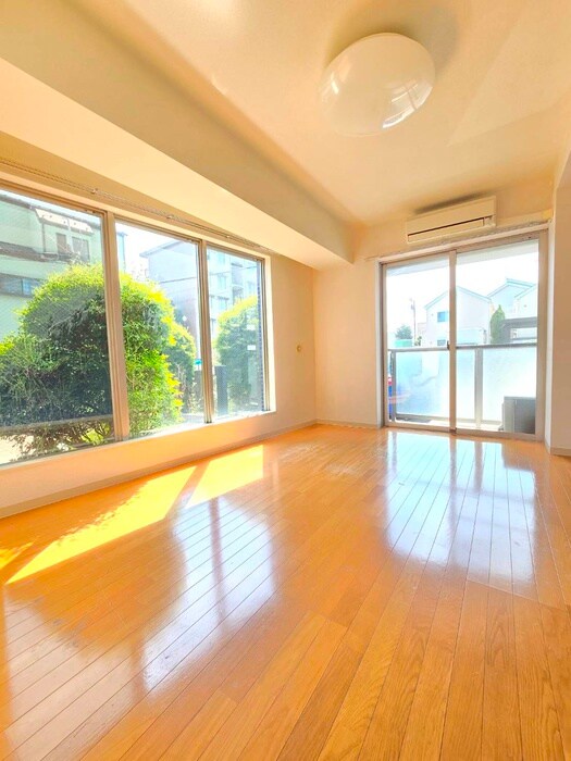 物件内観写真19　(居室)