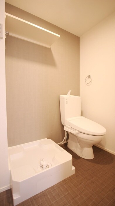 物件内観写真14　(トイレ)