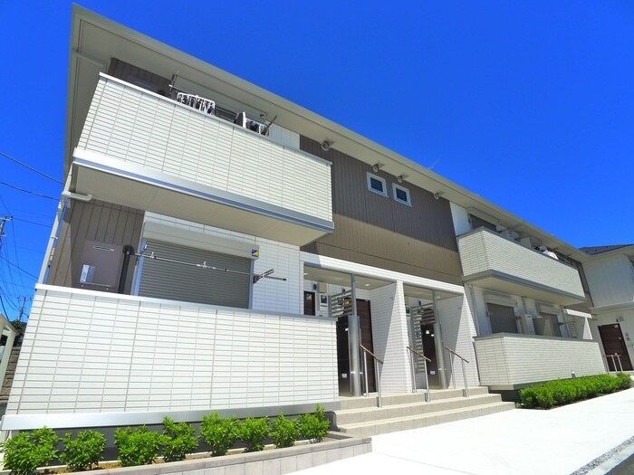 物件外観写真1　(外観写真)