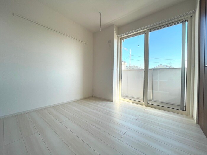 物件内観写真8　(居室)