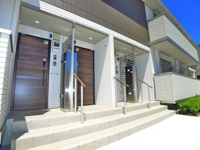 物件外観写真4　(建物設備)