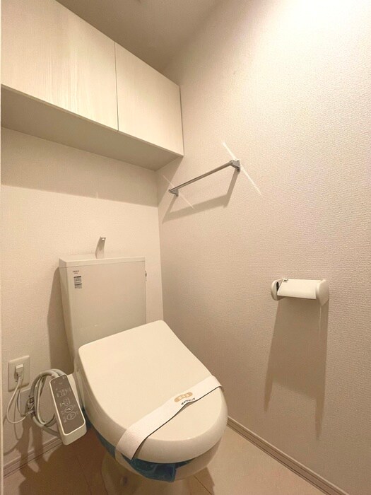 物件内観写真11　(トイレ)