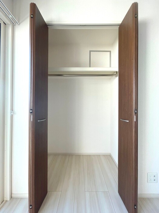 物件内観写真13　(収納)