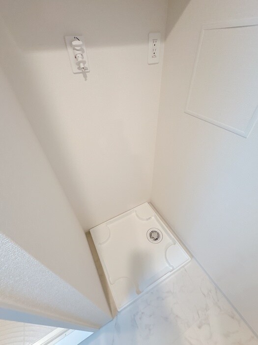 物件内観写真22　(洗濯機置場)