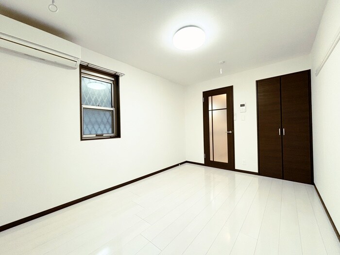 物件内観写真8　(内観写真)