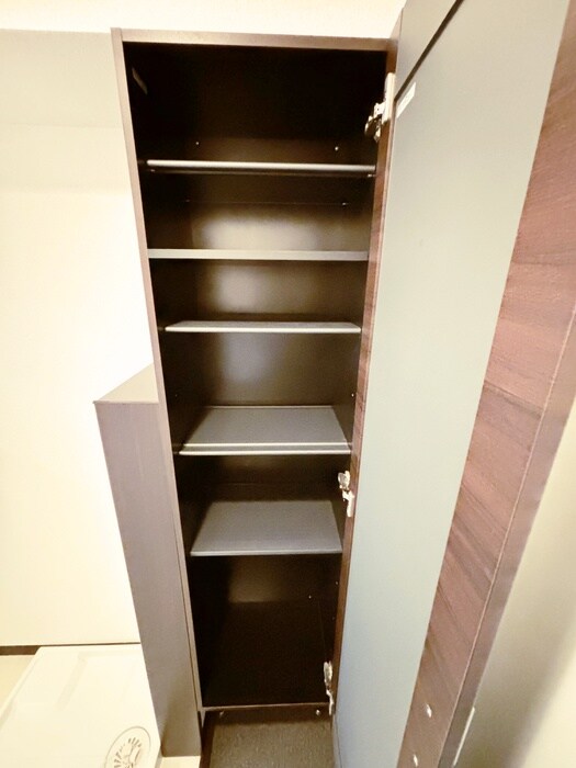 物件内観写真10　(靴箱)
