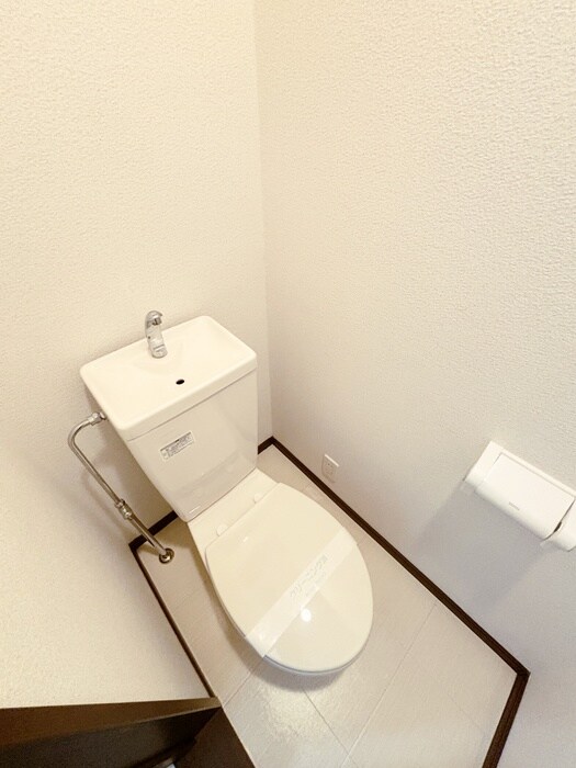 物件内観写真14　(トイレ)