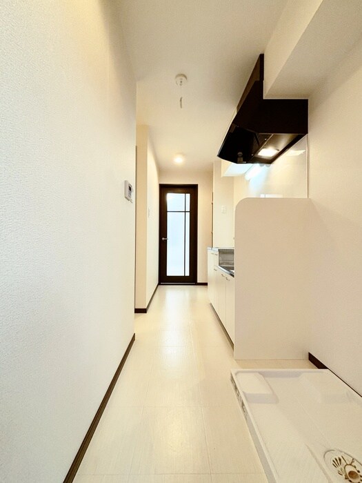 物件内観写真19　(廊下)