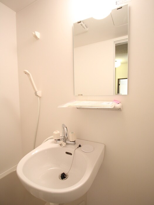 物件内観写真6　(洗面)