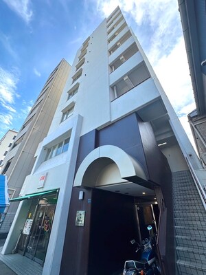 ブルースカイハイツ志村外観写真