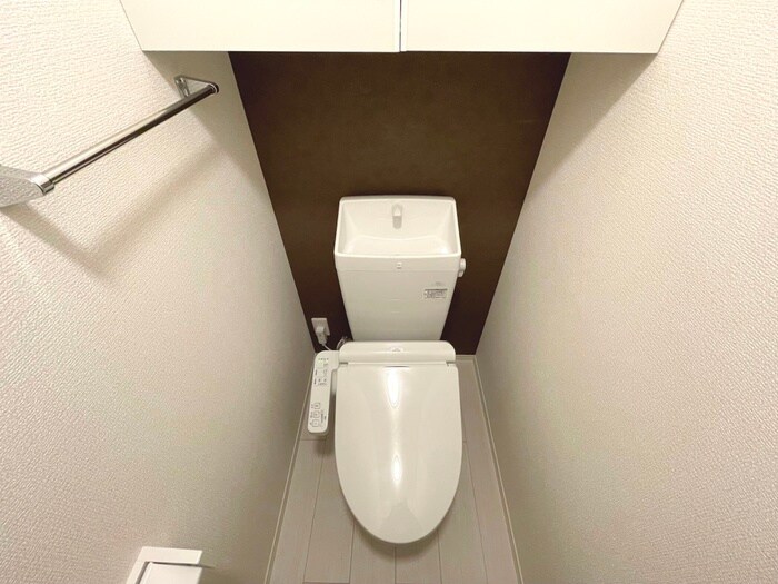 物件内観写真14　(トイレ)