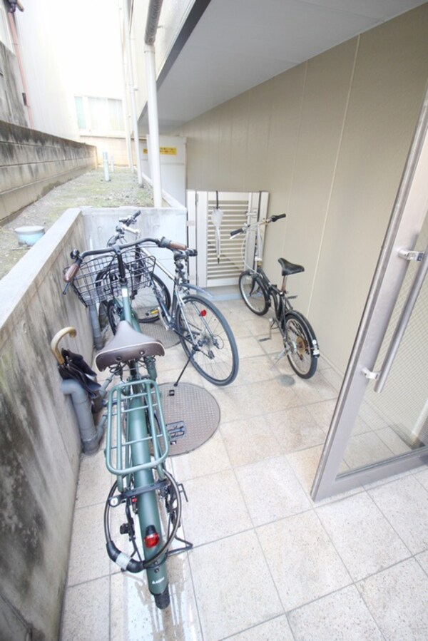 駐輪場