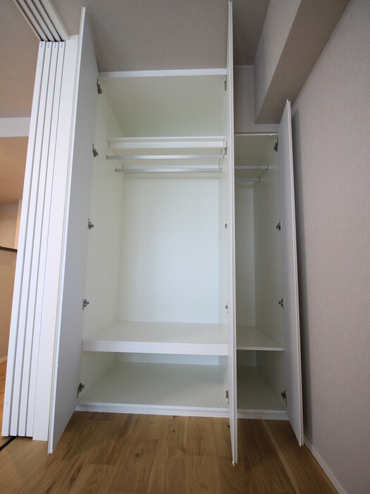 物件内観写真14　(収納)