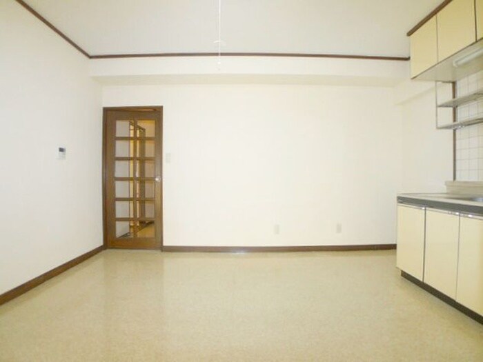 物件内観写真10　(内観写真)