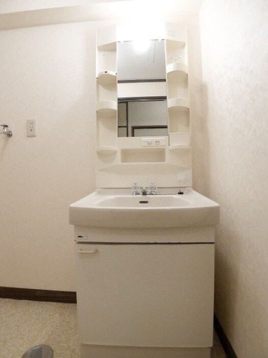 物件内観写真14　(洗面)