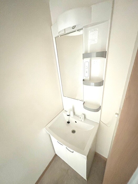 物件内観写真13　(洗面)