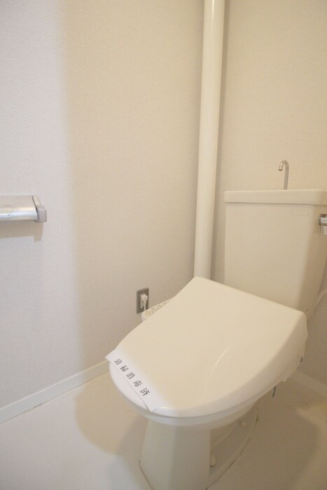 物件内観写真12　(トイレ)