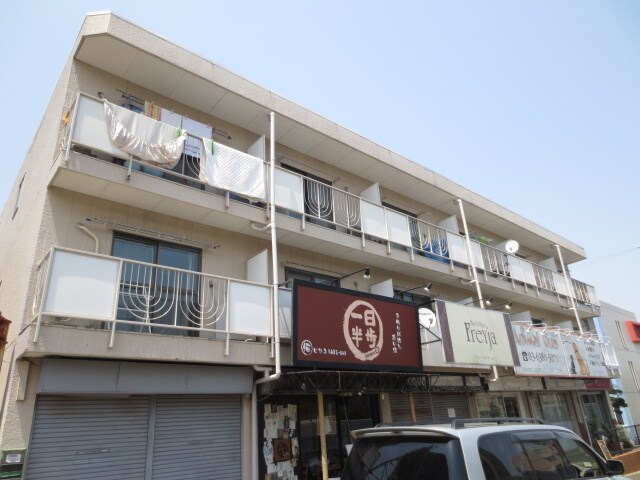 物件外観写真3　(外観写真)