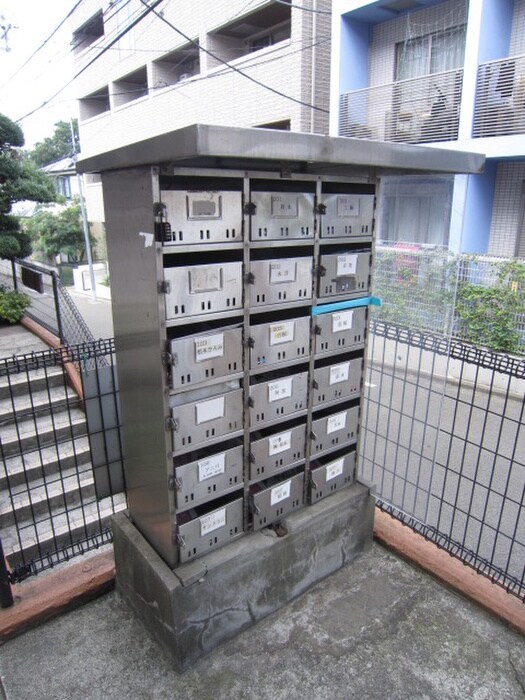 物件外観写真4　(建物設備)