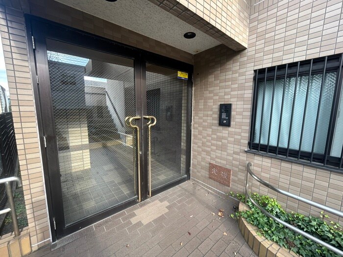 アルテール戸塚のエントランス部分