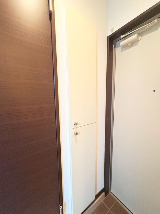 物件内観写真20　(室内からの展望)