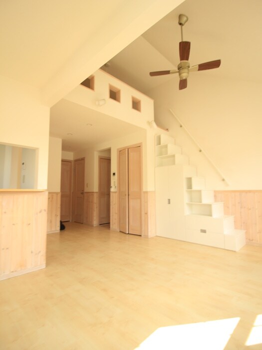 物件内観写真9　(居室)