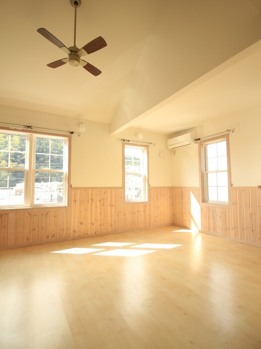 物件内観写真10　(居室)