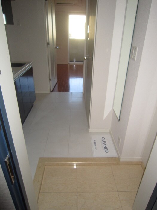 物件内観写真7　(廊下)