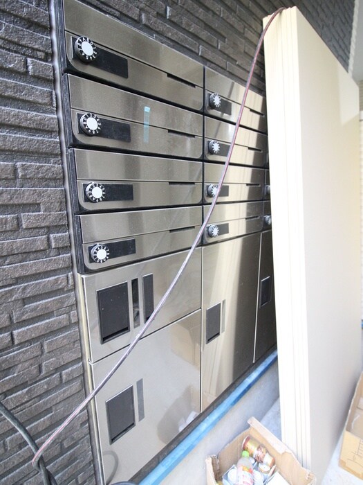 物件外観写真4　(建物設備)