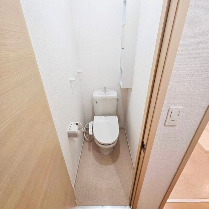 物件内観写真10　(トイレ)