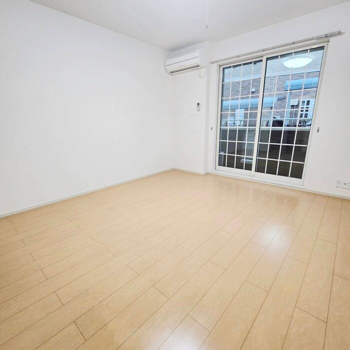 物件内観写真12　(居室)