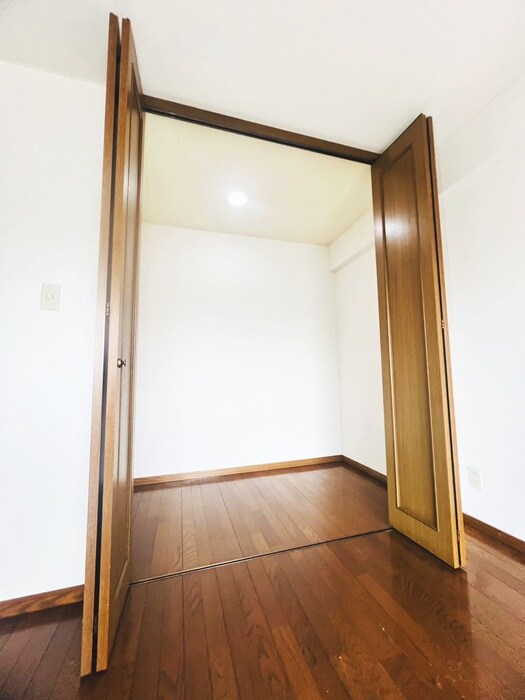 物件内観写真11　(収納)