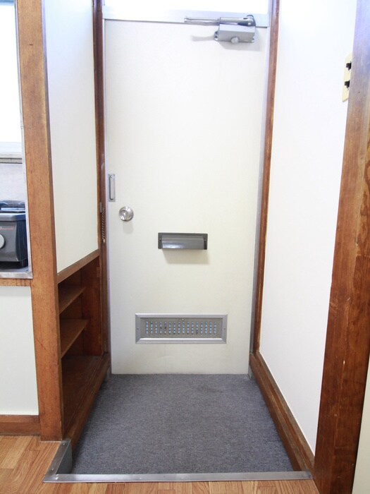 物件内観写真14　(玄関)