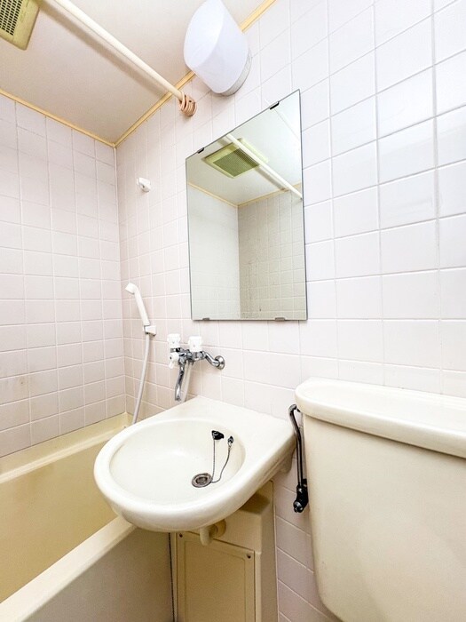 物件内観写真16　(洗面)