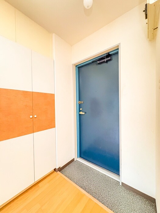 物件内観写真19　(玄関)